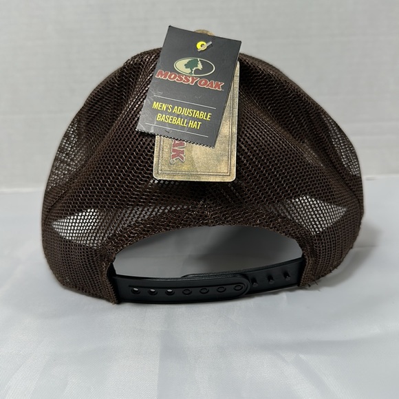 Mossy Oak Men’s Camo Trucker SnapBack Adjustable Hat - Picture 3 of 7